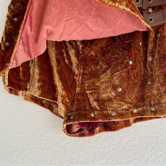 NWOT Free People Paisley Punk Velvet Skort size 6 - Picture 9 of 10